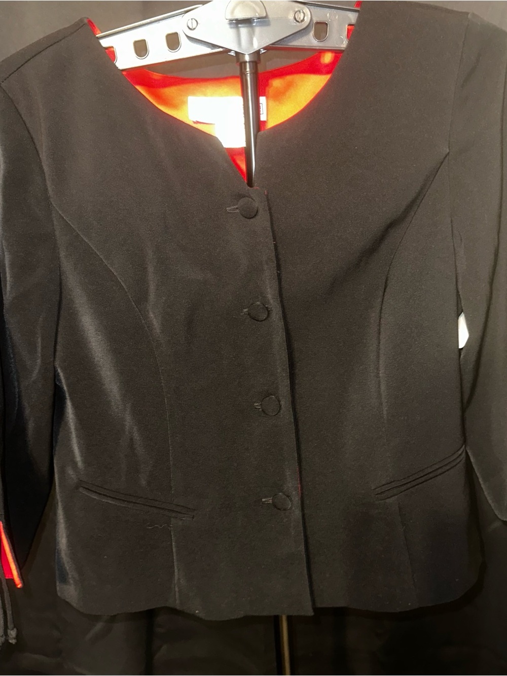 Jessica Howard Black Button-Front Blazer with Red Lining